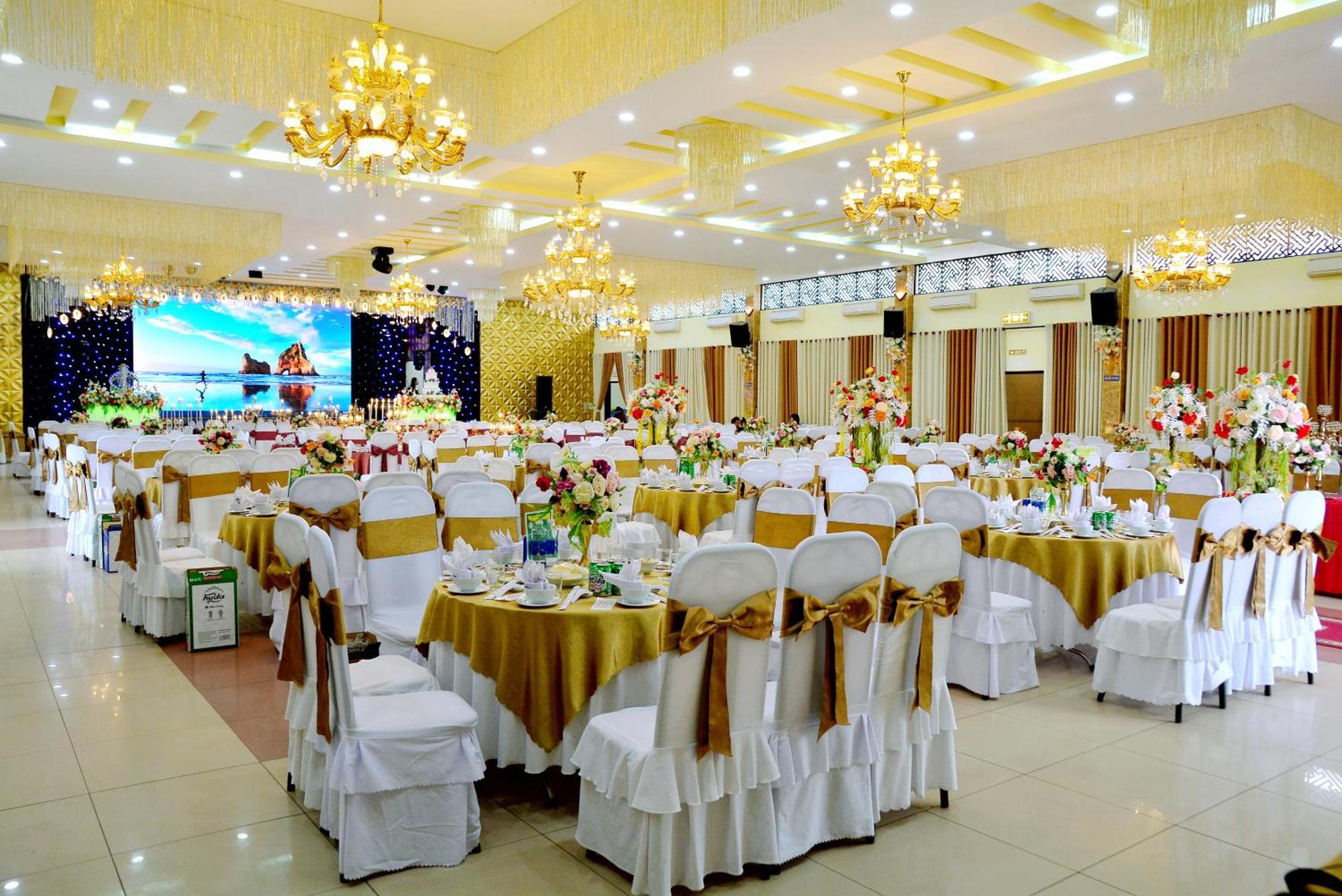 Song Huong Hue Hotel Esterno foto