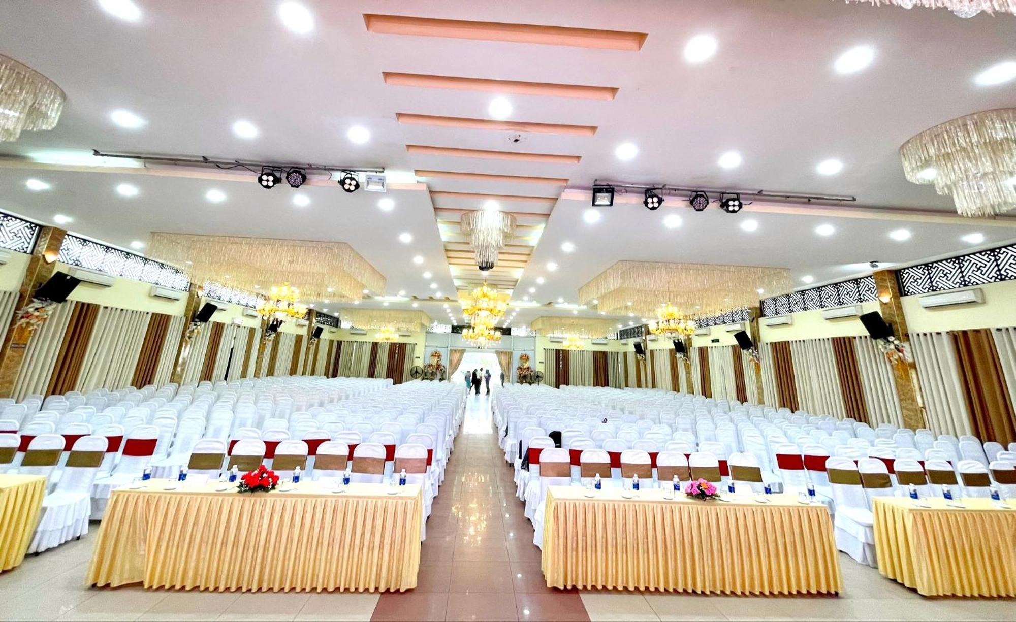 Song Huong Hue Hotel Esterno foto