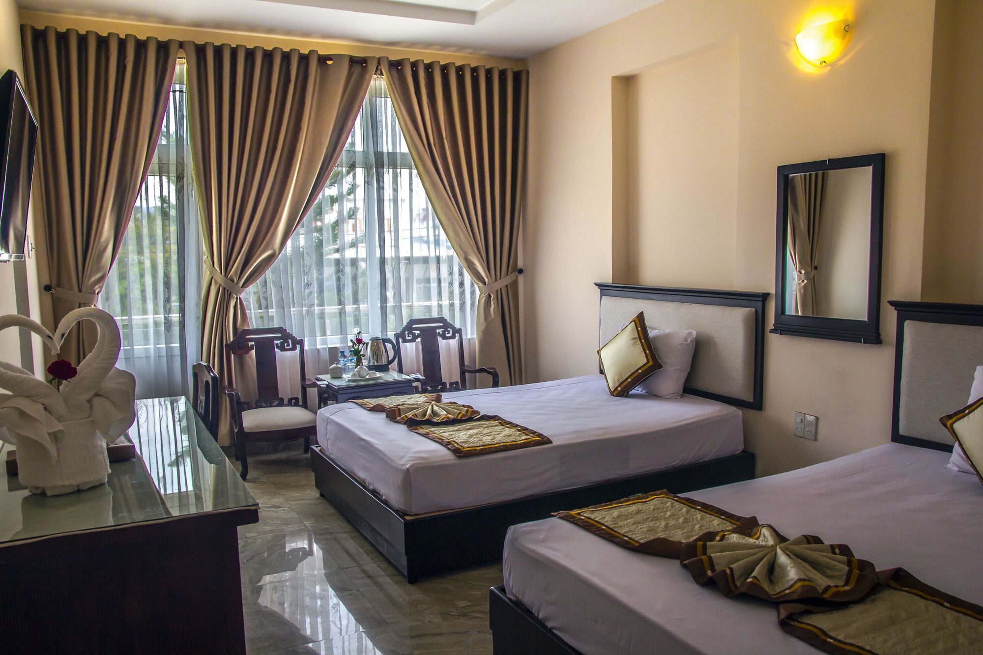 Song Huong Hue Hotel Esterno foto